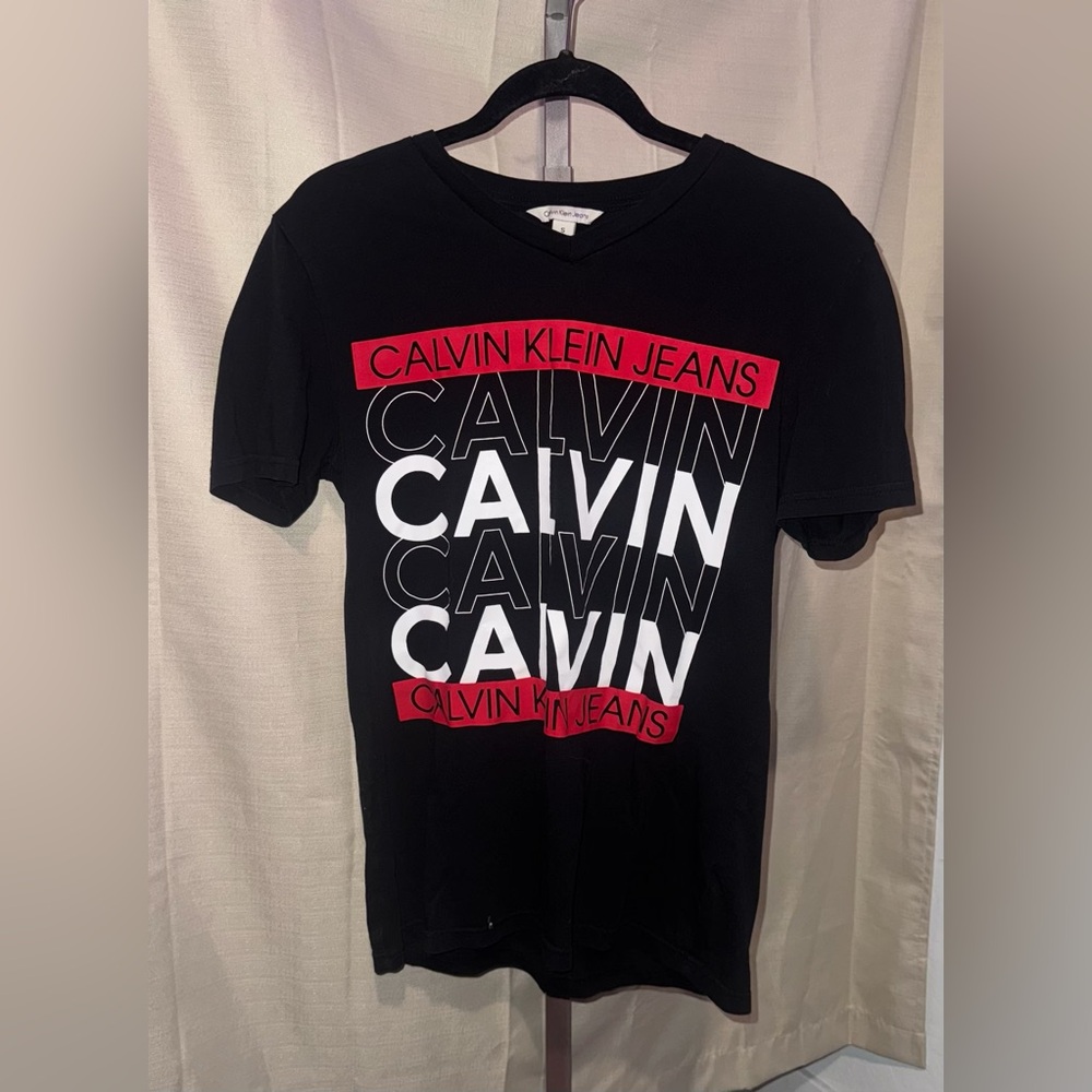 Calvin Klein Small Low Cut (Not Deep) V-Neck T-Shirt Men’s Size S